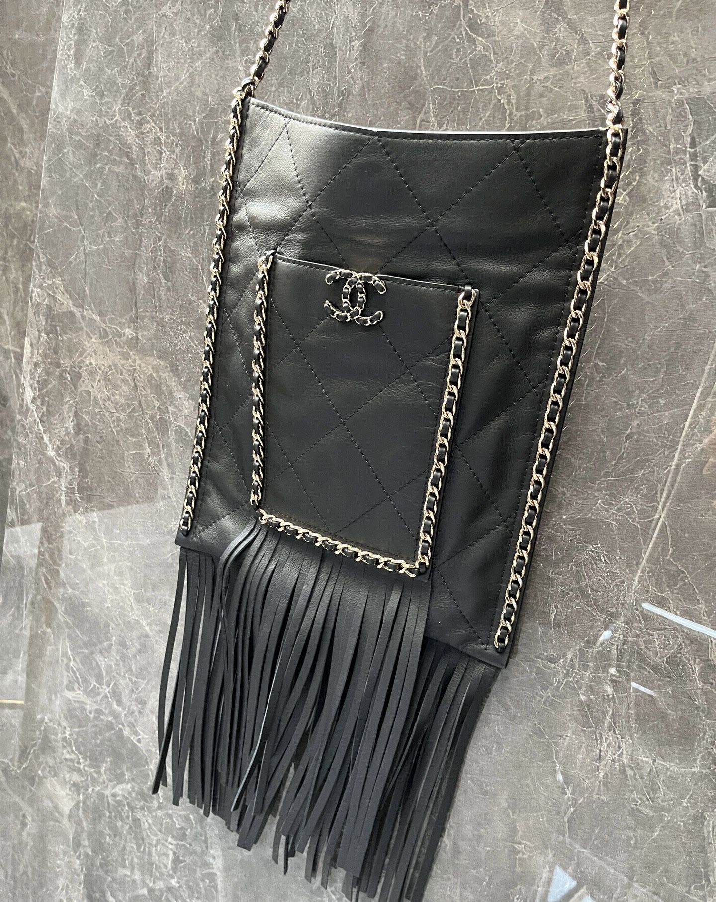 Chanel Chanel 22 Shoulder Bag - Rovelle Bags