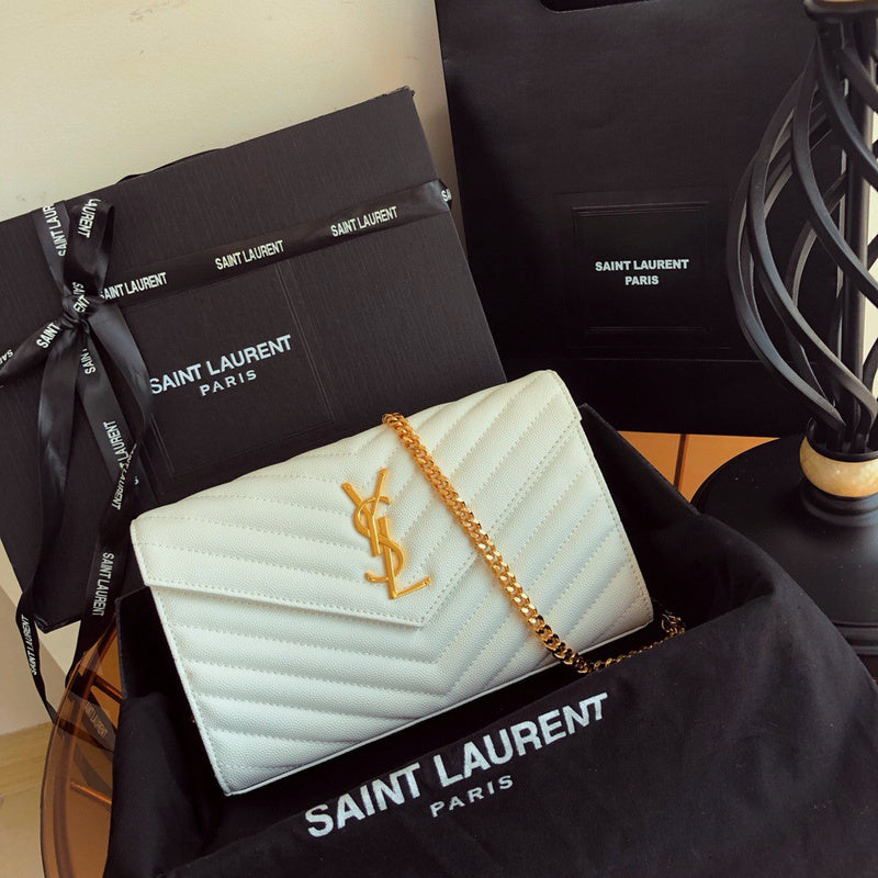 Yves Saint Laurent - Bags 090