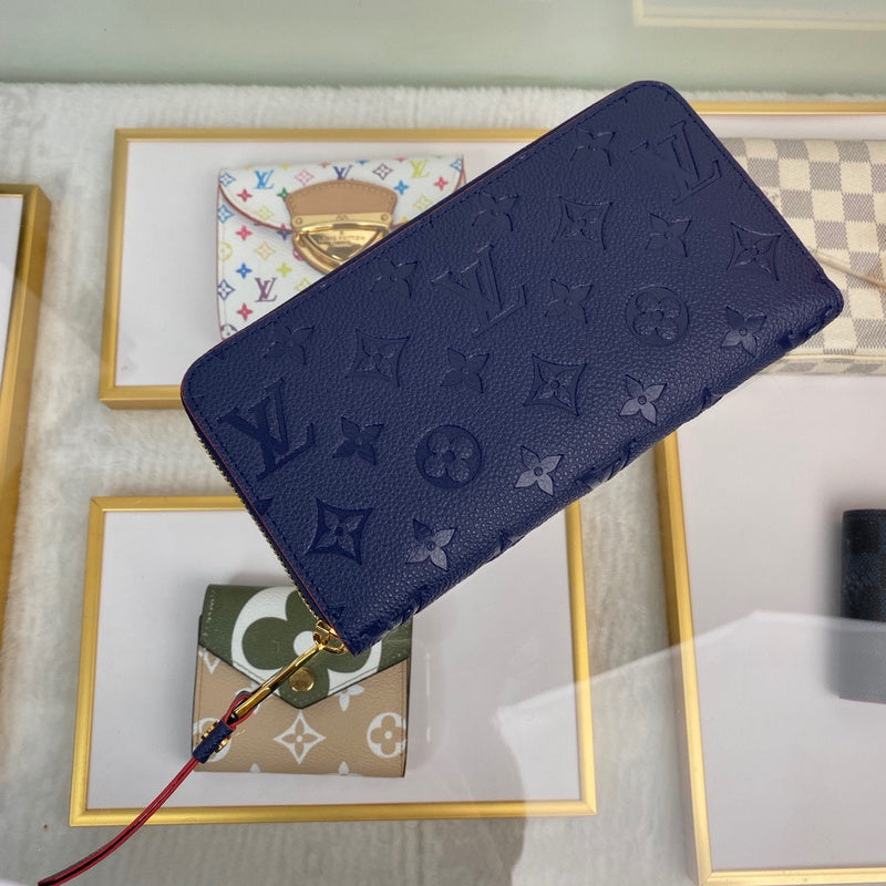 Louis Vuitton Luxury Bags 1818