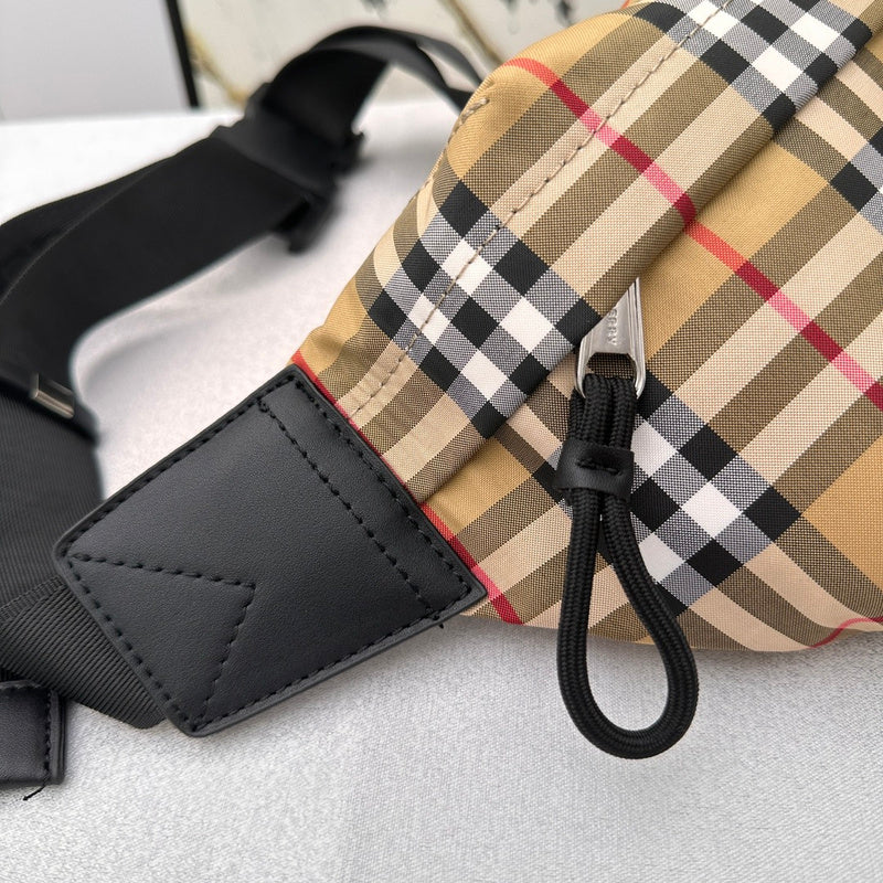 Burberry Bags Bags Clutch Bag - Rovelle Bags