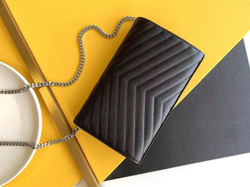 Yves Saint Laurent Weekend Modern Handbag