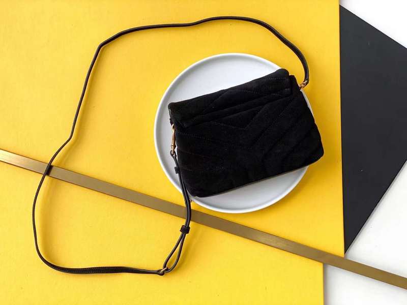 Yves Saint Laurent City Refined Handbag