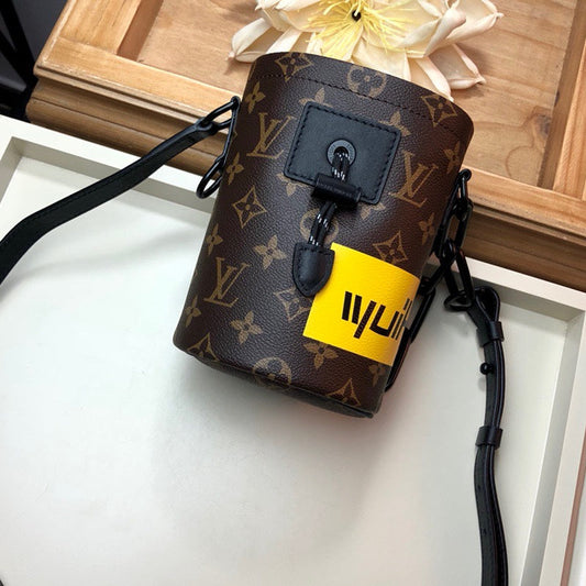 Louis Vuitton Luxury Bags 1994