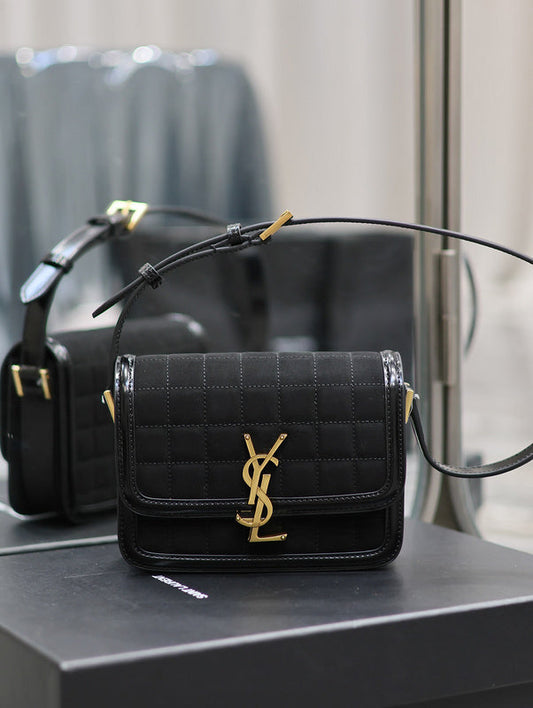 Yves Saint Laurent  Polished Handbag
