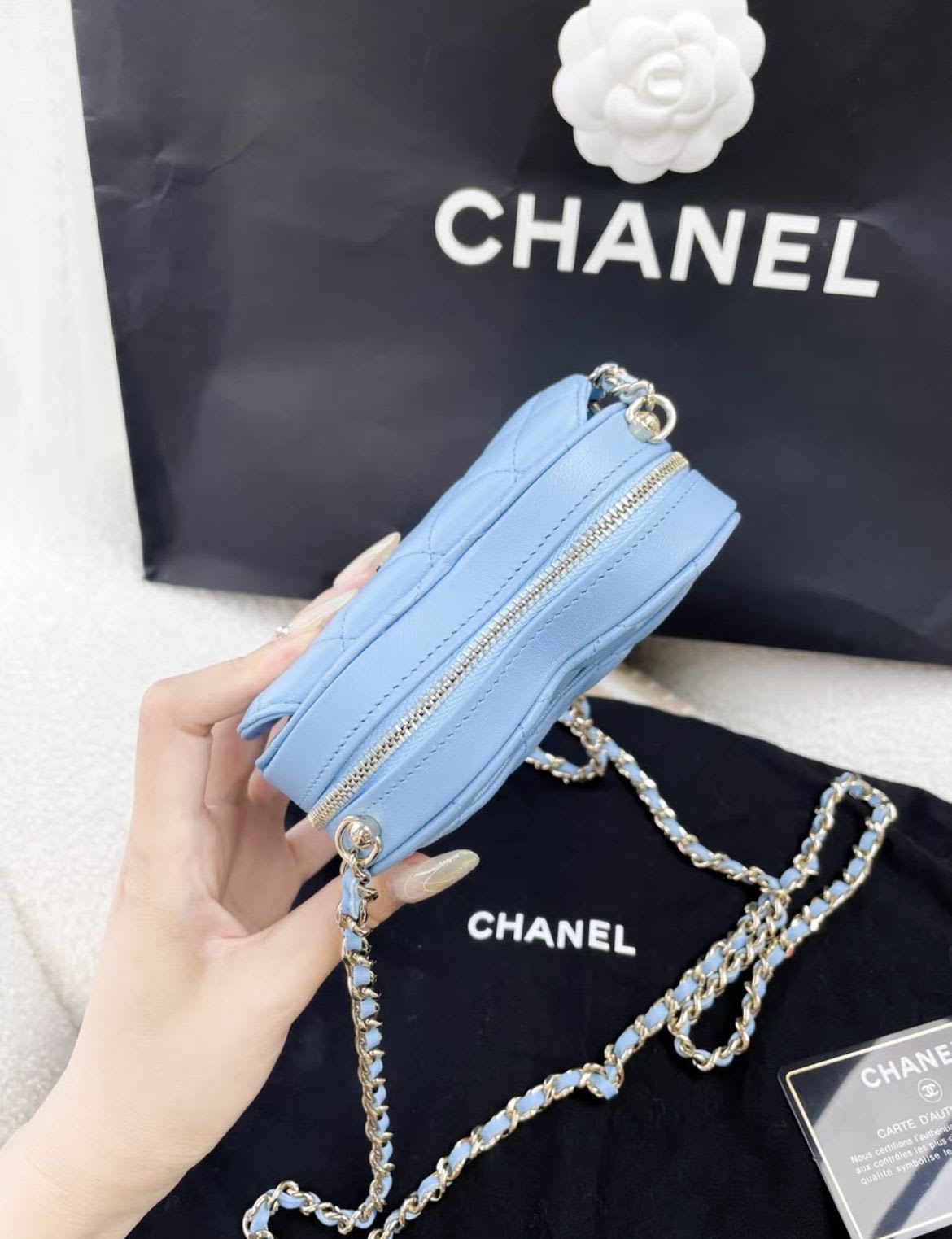 Chanel Chanel 22 Shoulder Bag - Rovelle Bags