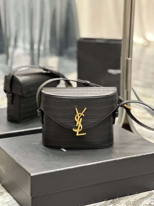Yves Saint Laurent Runway Refined Handbag