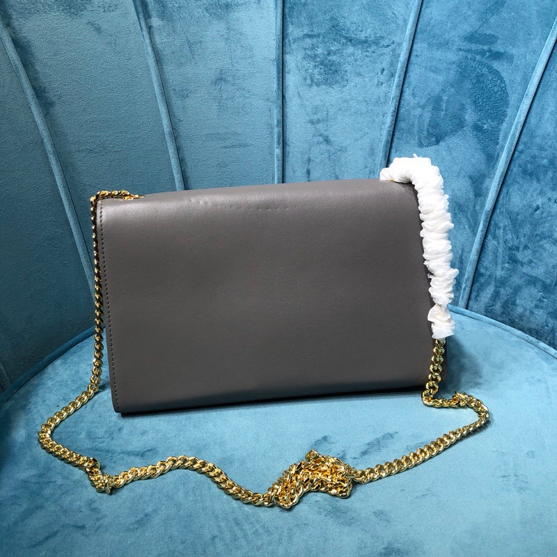 Yves Saint Laurent - Bags - 520