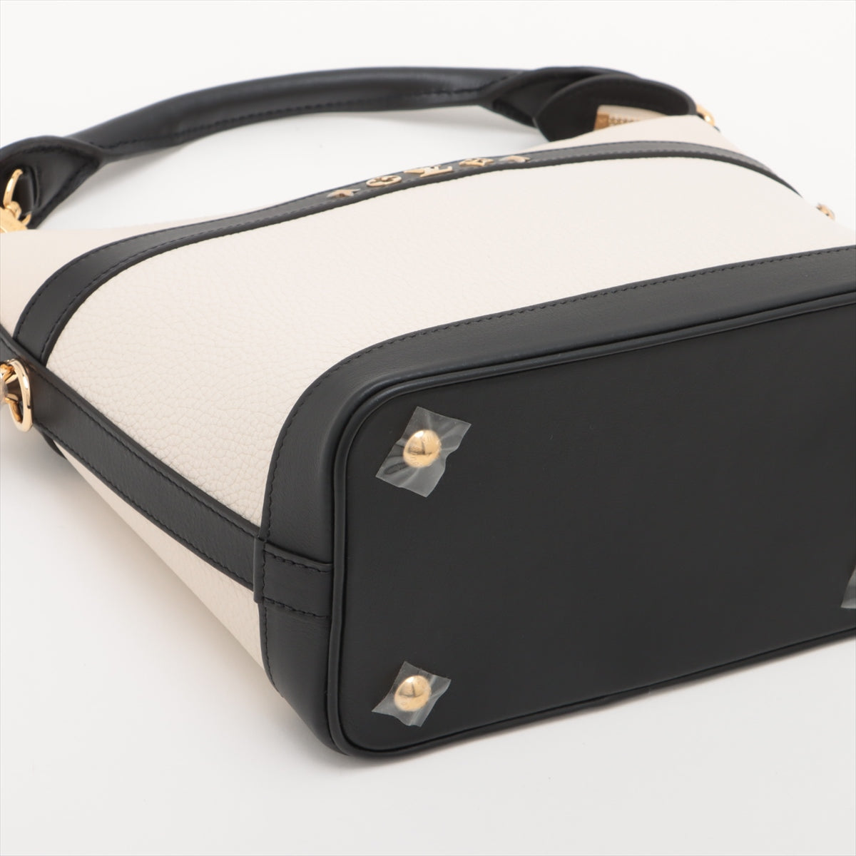 Louis Vuitton LV logo cruiser PM M57813 responsiveness