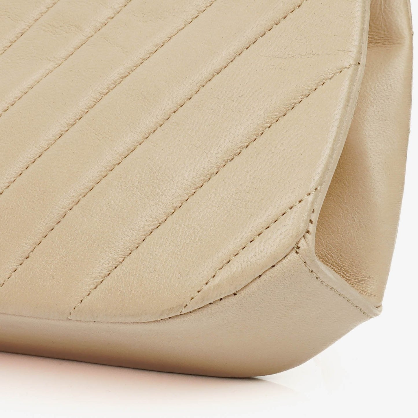 Chanel Beige Chevron Lambskin Kiss Lock Bag
