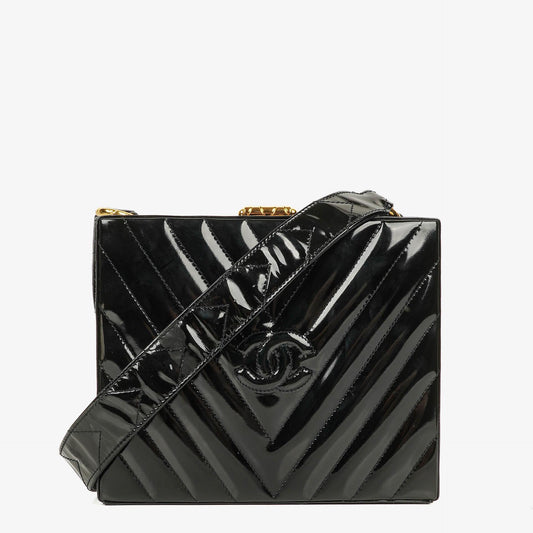 Chanel Black Chevron Quilted Patent Leather Vanity Case Box Bag