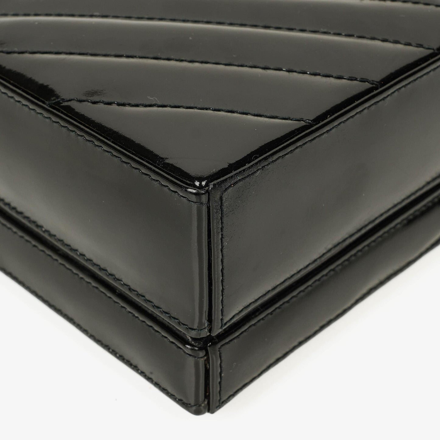 Chanel Black Chevron Quilted Patent Leather Vanity Case Box Bag