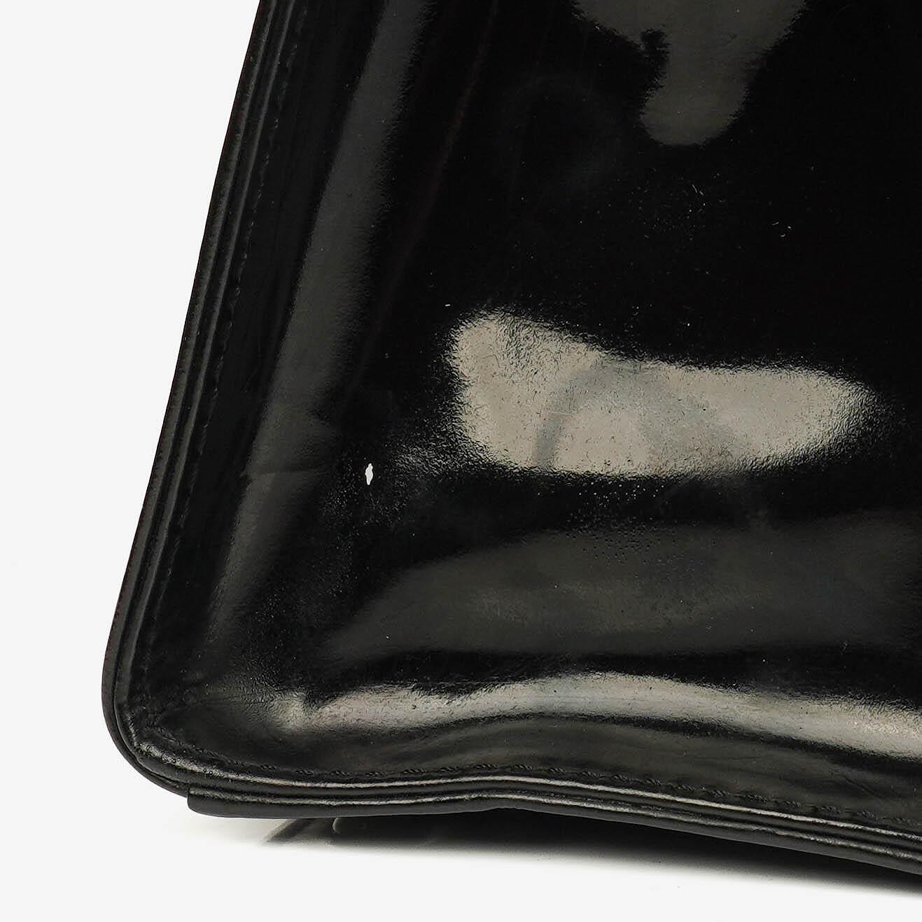 Chanel Black Patent Leather Shoulder Bag
