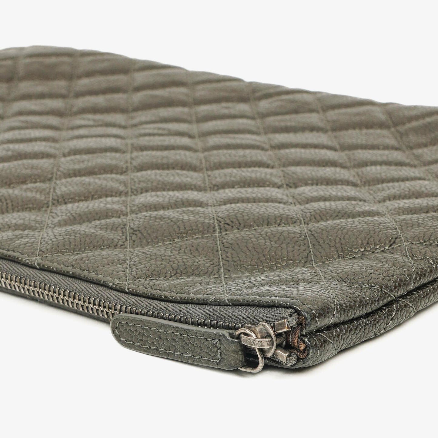 Chanel Boy Cosmetic Case Large Metallic Caviar Quilted