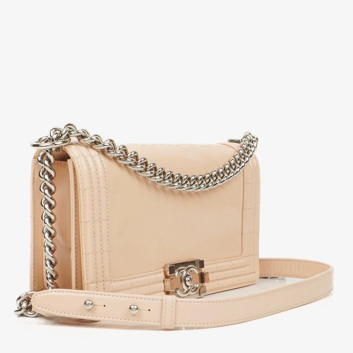Chanel Boy Flap Bag in Beige Patent Leather
