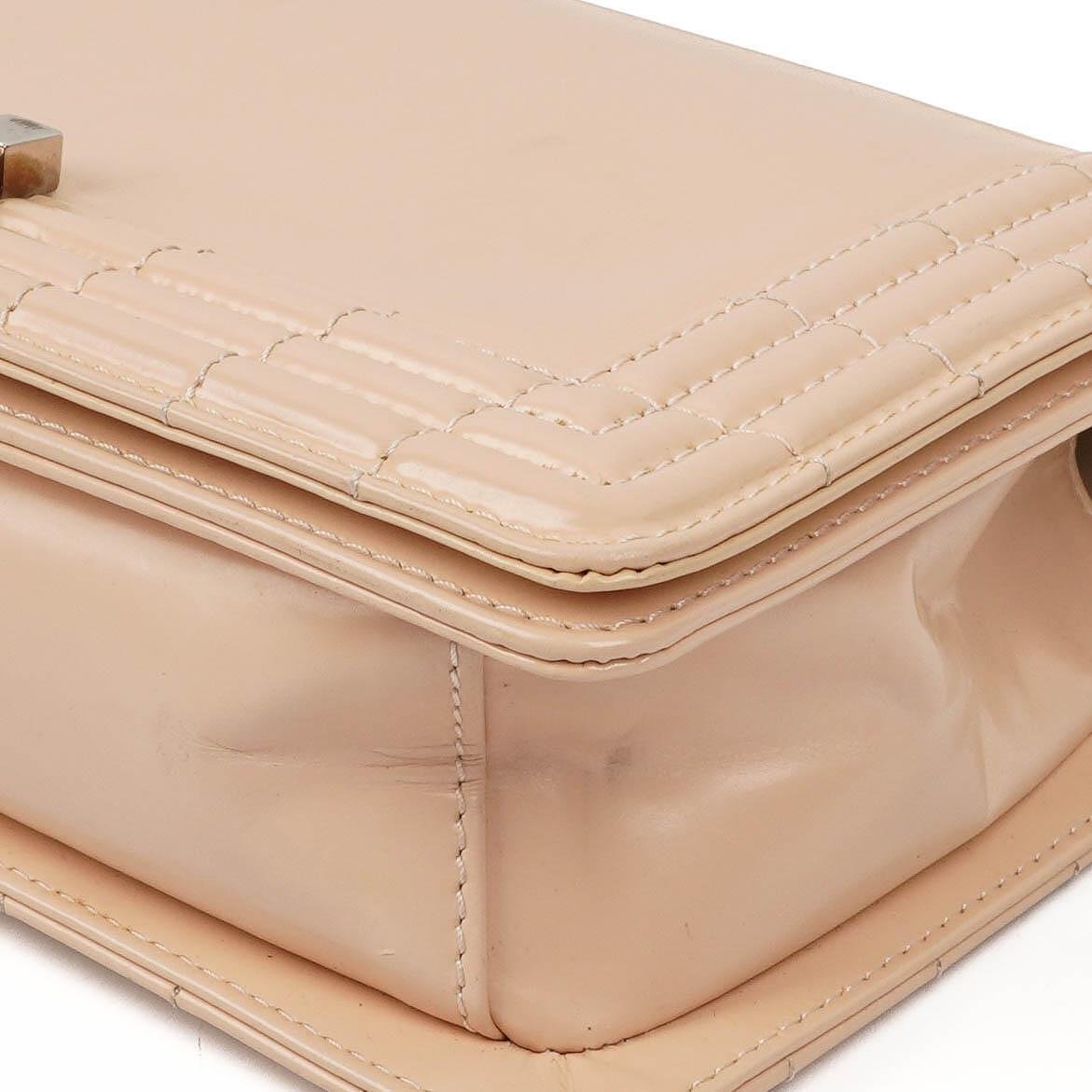 Chanel Boy Flap Bag in Beige Patent Leather