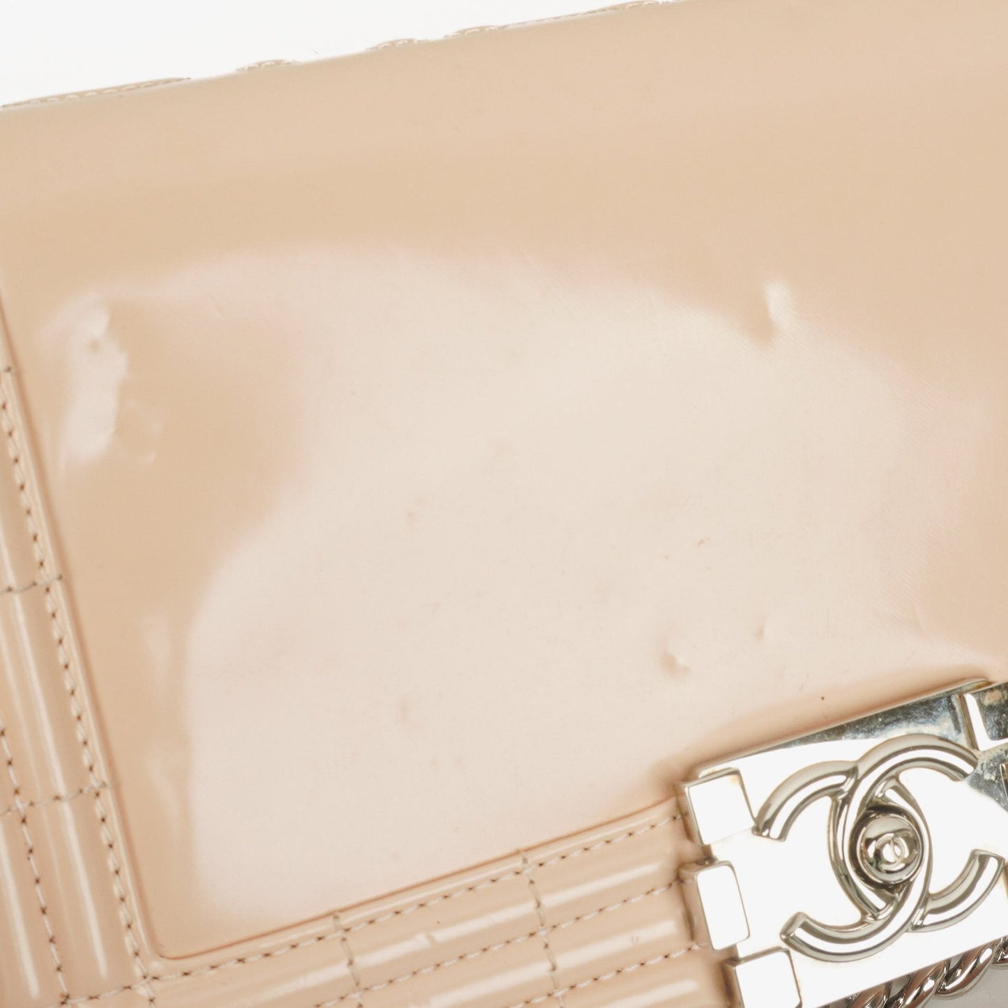 Chanel Boy Flap Bag in Beige Patent Leather
