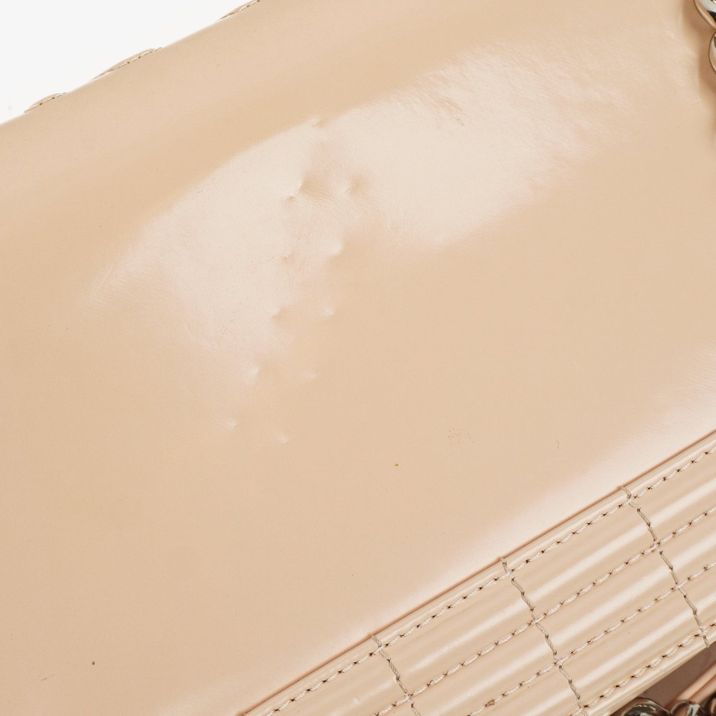 Chanel Boy Flap Bag in Beige Patent Leather