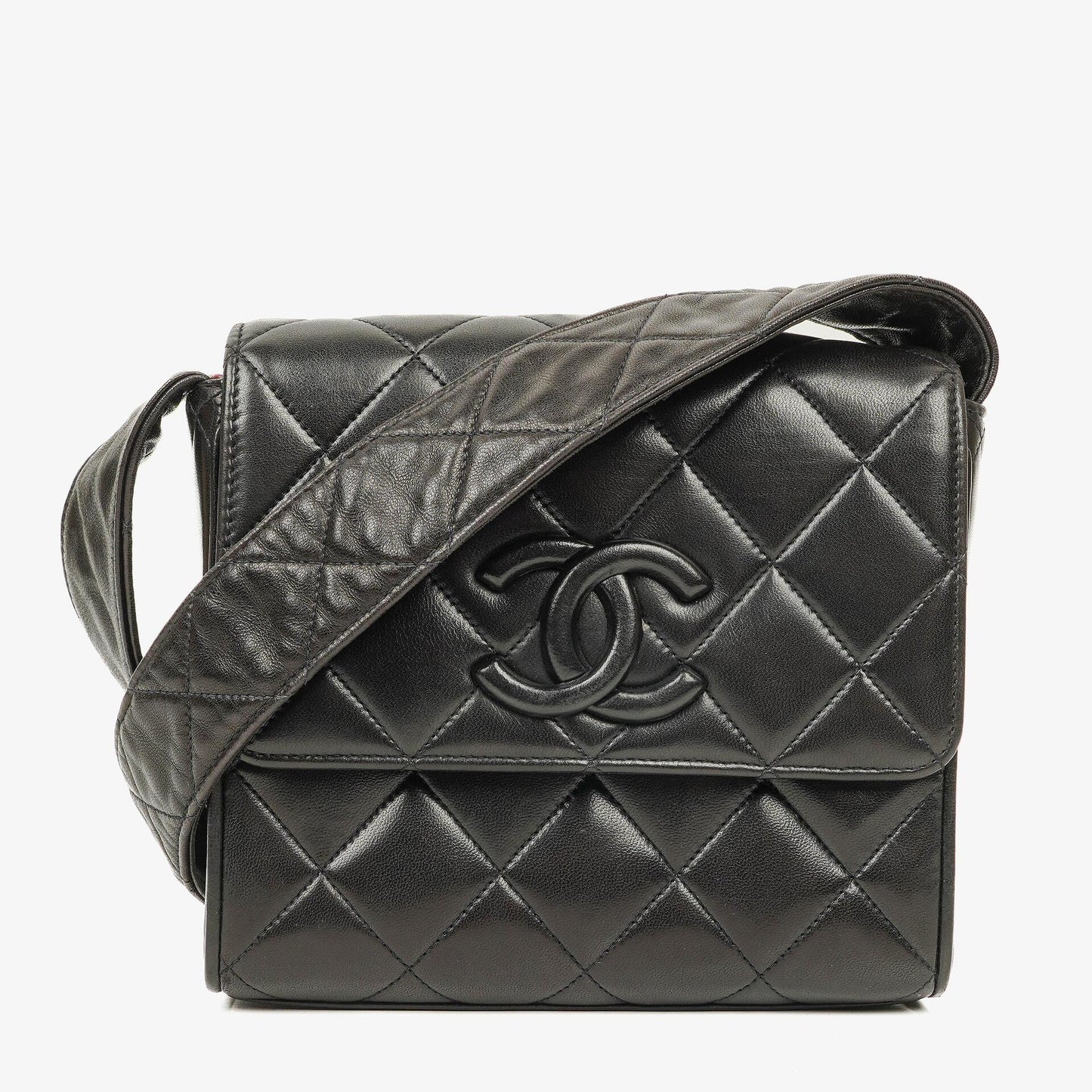 Chanel CC Black Quilted Lambskin Crossbody Messenger Bag