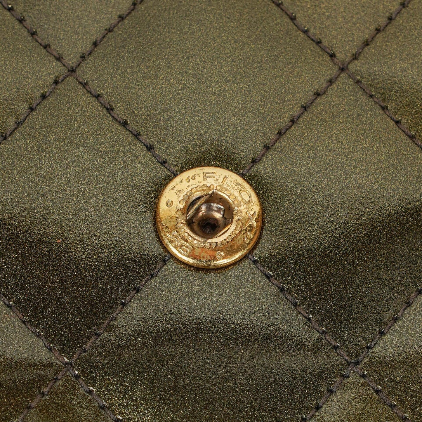 Chanel CC Vanity Case Olive Green Iridescent Quilted Patent Leather