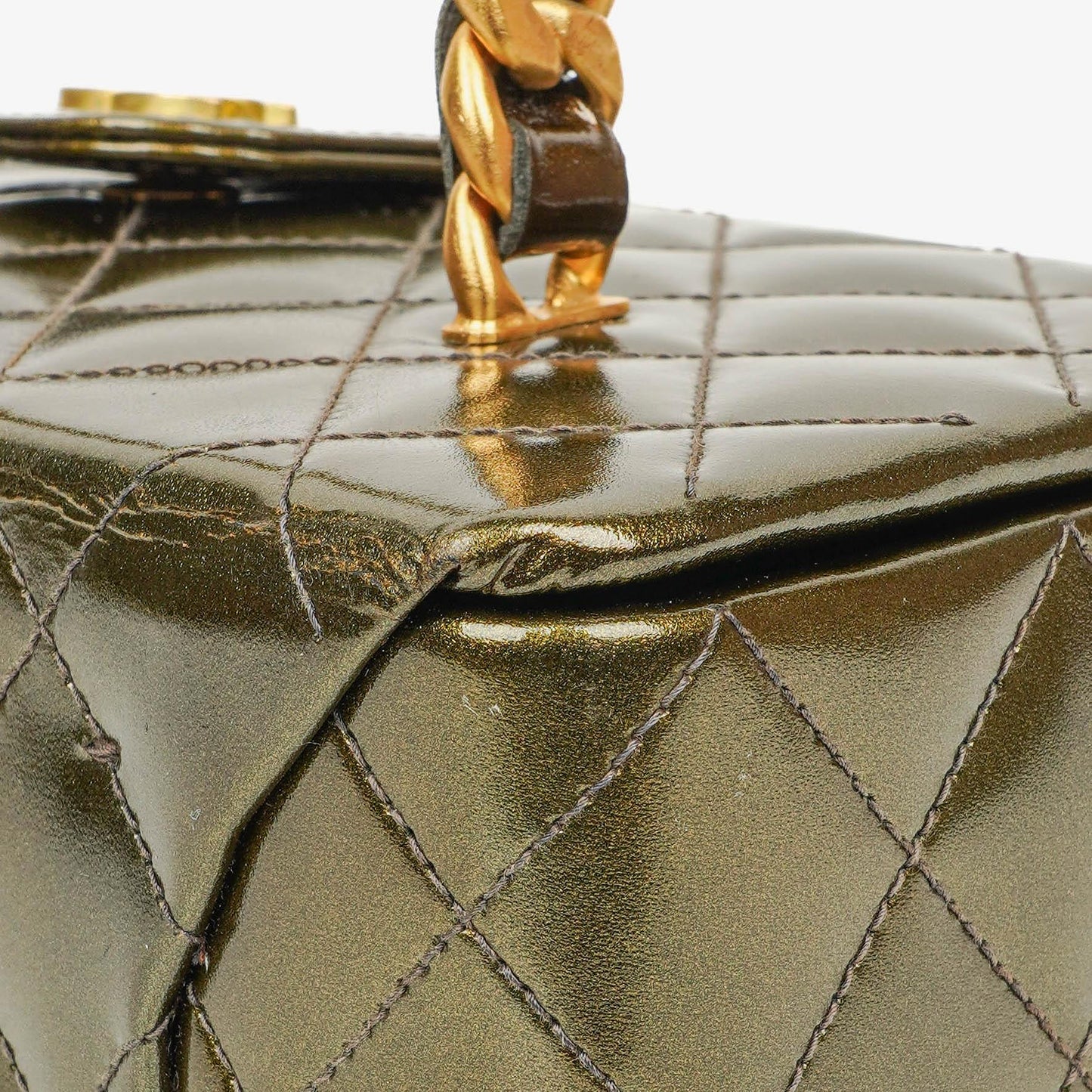 Chanel CC Vanity Case Olive Green Iridescent Quilted Patent Leather