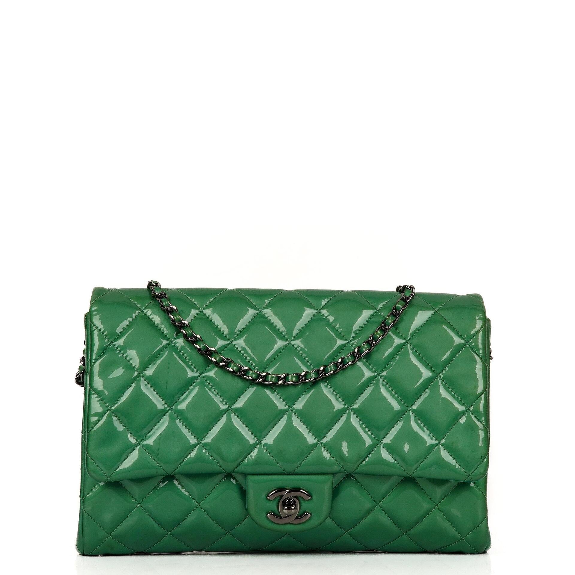 Chanel Classic Flap Clutch With Chain Green Quilted Patent Leather With Silver-Tone Hardware