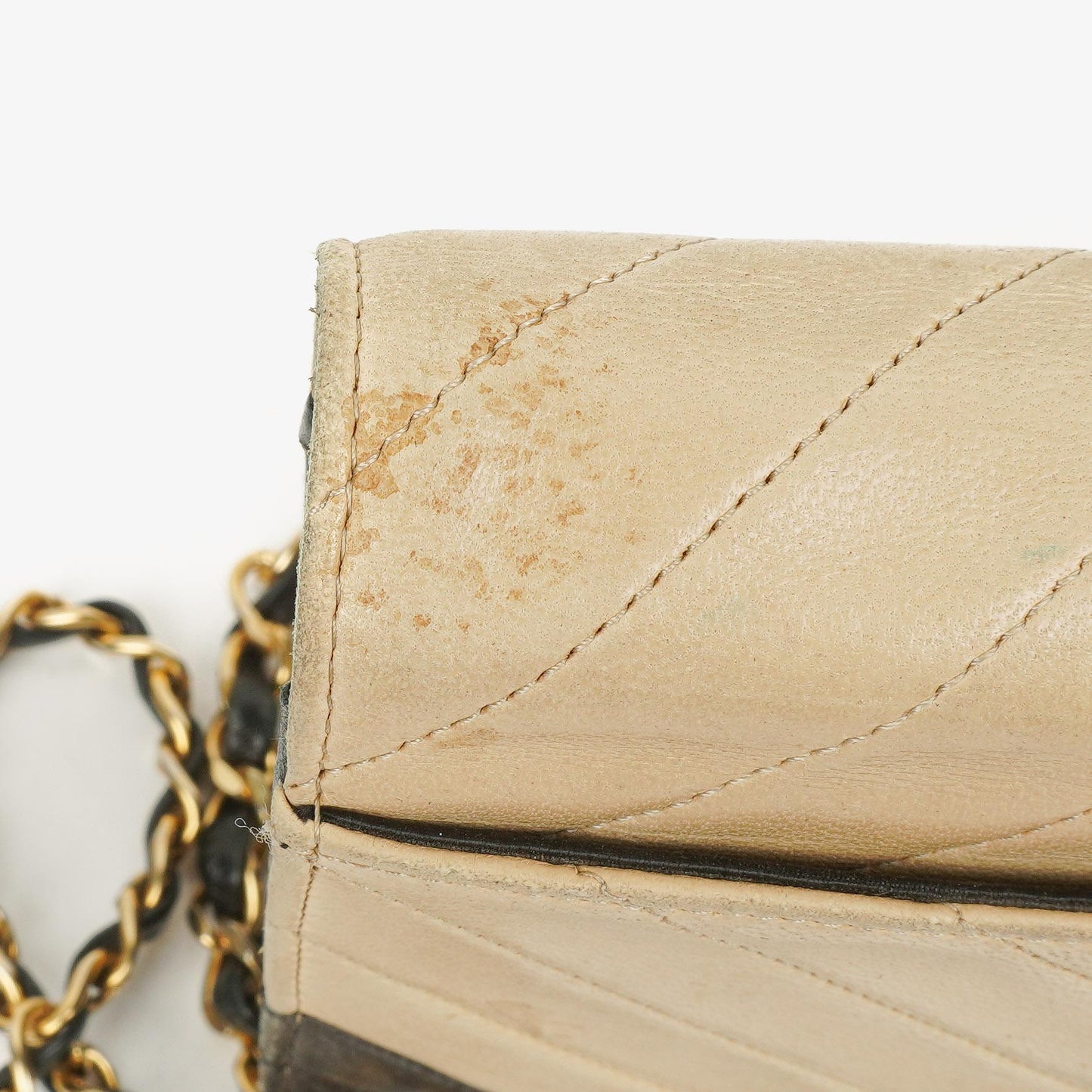 Chanel Classic Full Flap Bag Beige Chevron Quilted Leather 24K Gold-Plated Hardware