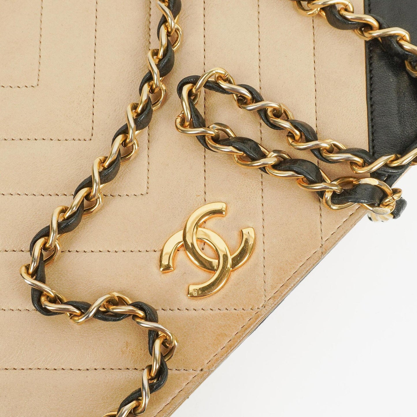 Chanel Classic Full Flap Bag Beige Chevron Quilted Leather 24K Gold-Plated Hardware