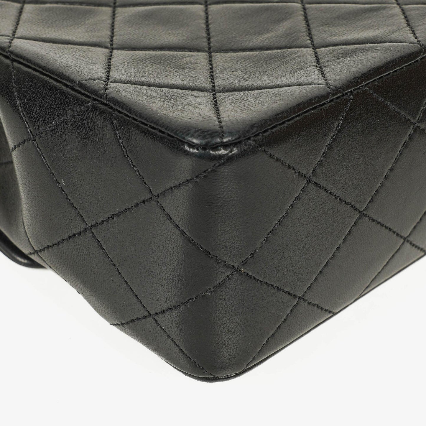 Chanel Classic Flap Bag Black Lambskin 24k Gold-Plated Hardware