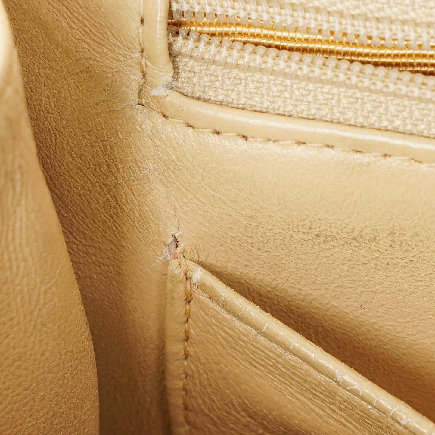 Chanel Jumbo CC Classic Single Flap Bag Beige Quilted Lambskin 24K Gold-Plated Hardware