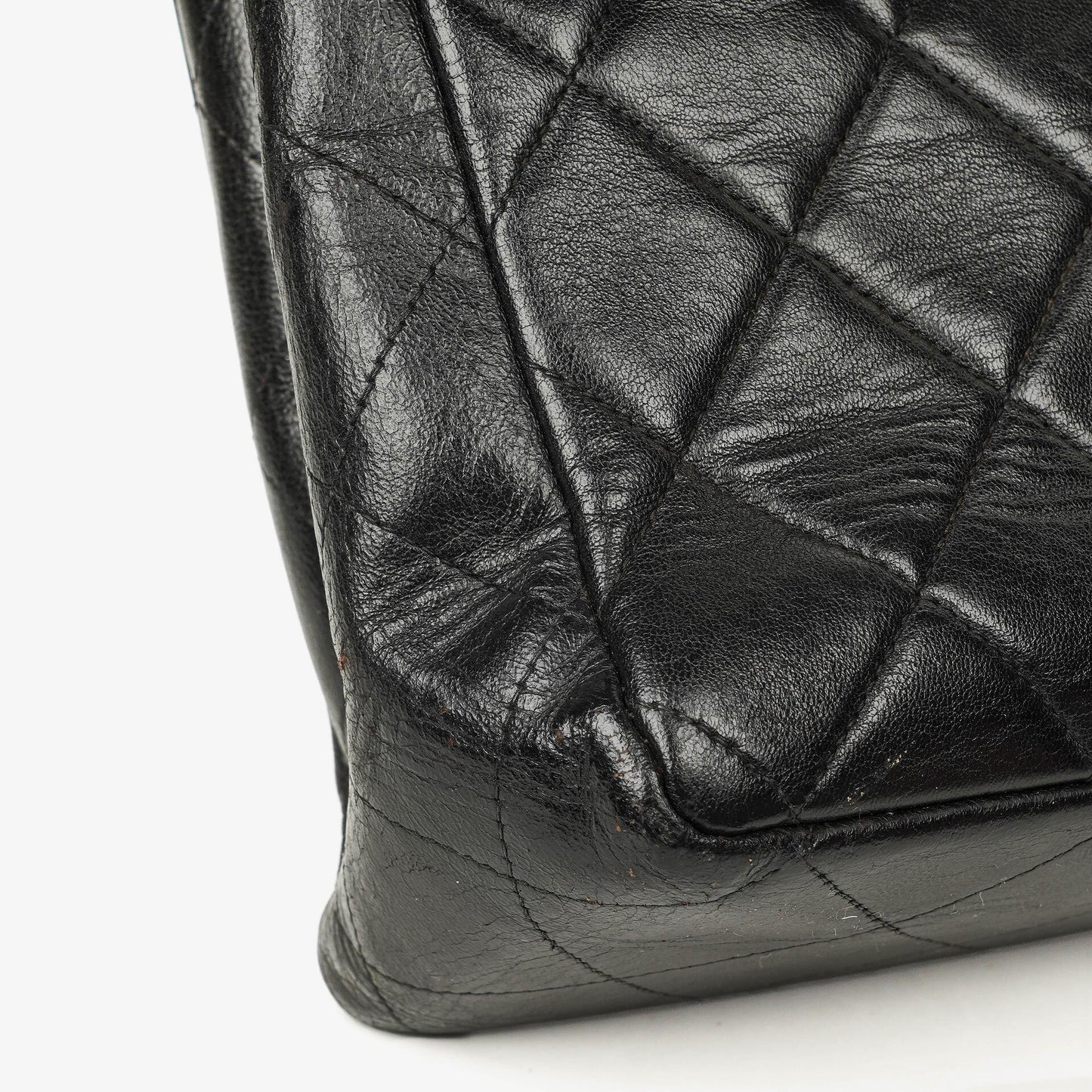 Chanel Jumbo CC Classic Single Flap Bag Black Quilted Lambskin 24K Gold-Plated Hardware