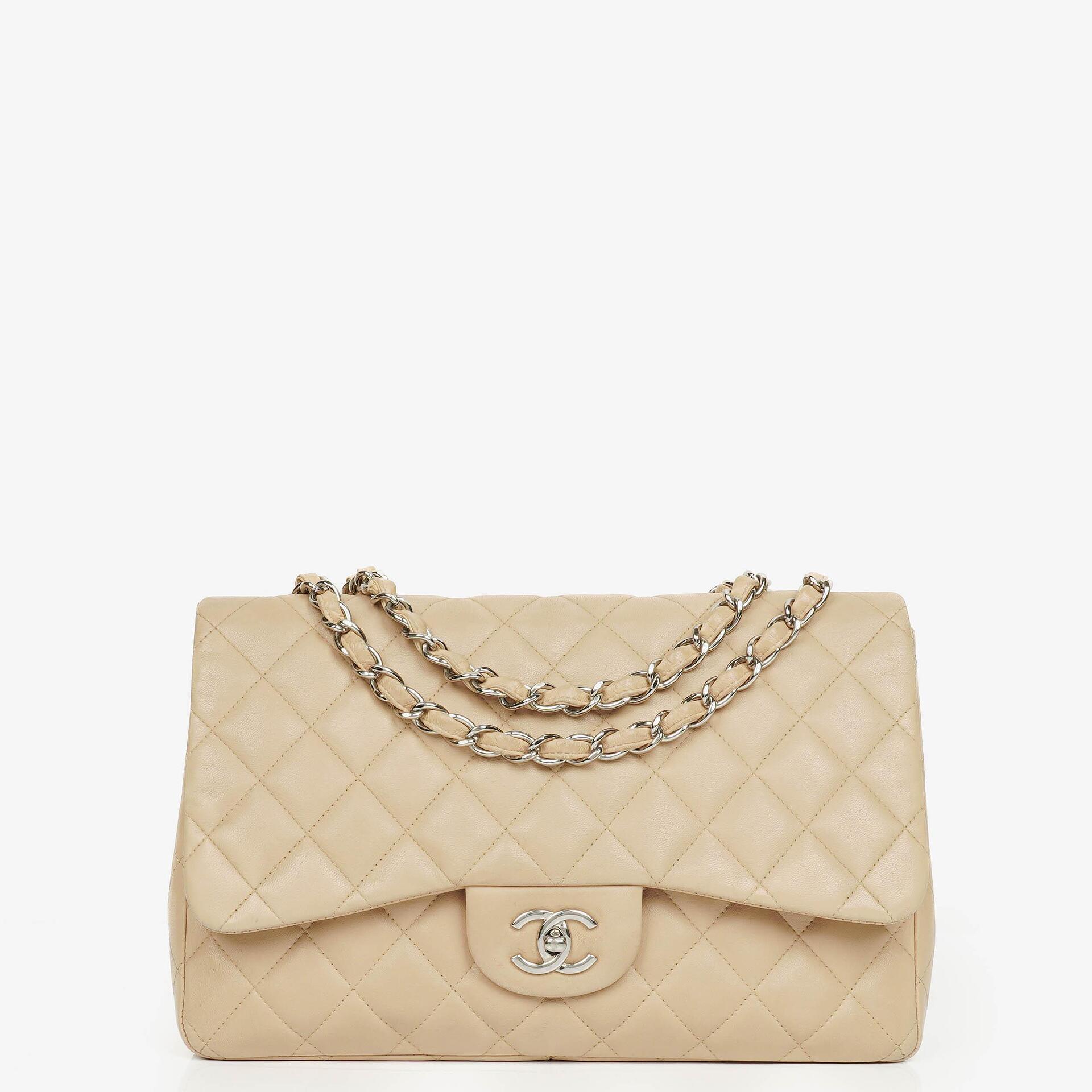 Chanel Jumbo Classic Single Flap Bag Quilted Lambskin Silver -Toned Hardware