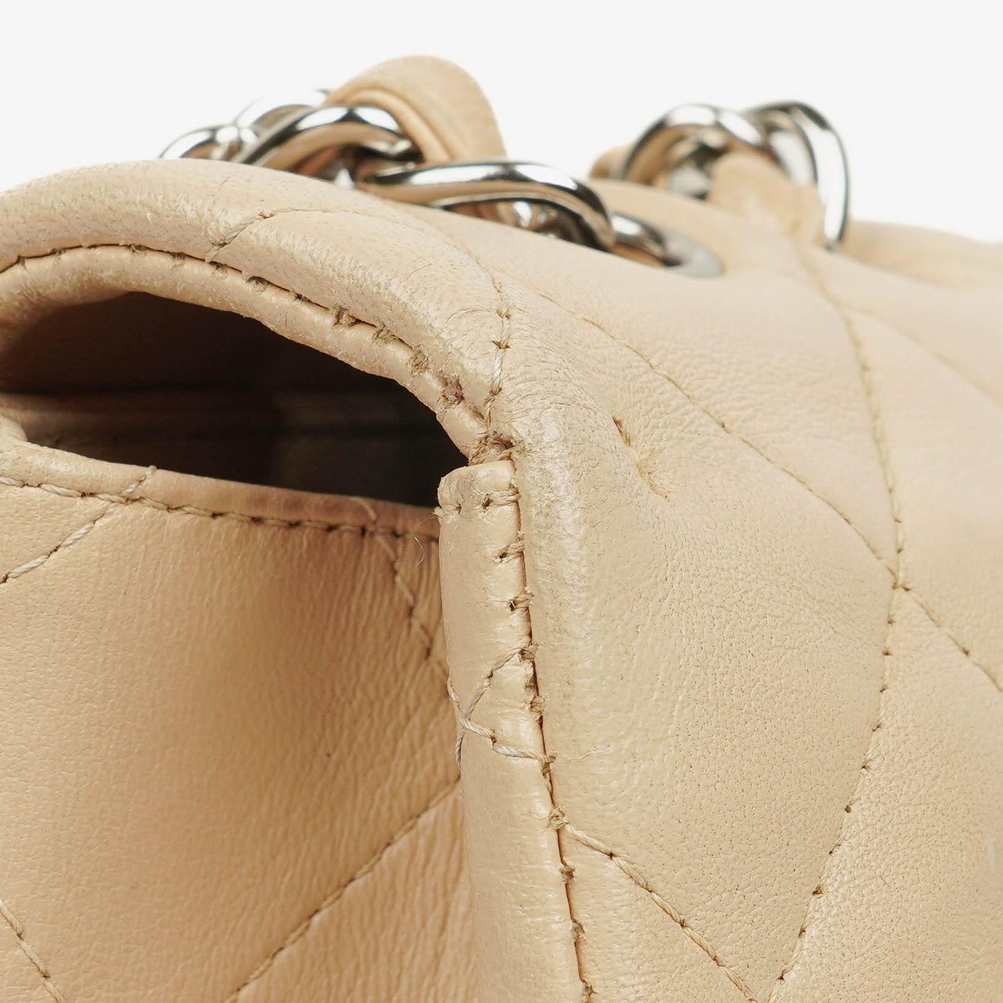 Chanel Jumbo Classic Single Flap Bag Quilted Lambskin Silver -Toned Hardware