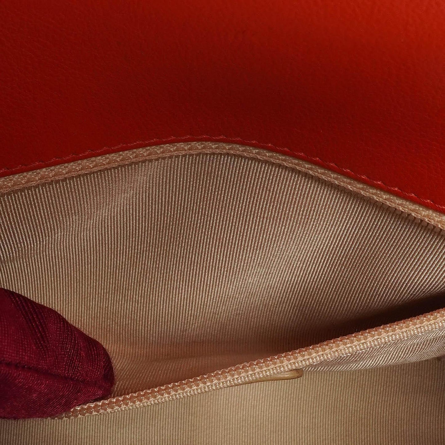 Chanel Label Click Flap Red in Quilted Calfskin With Gold-Tone Hardware