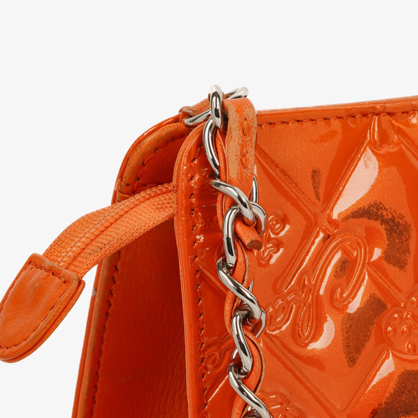 Chanel Lucky Charm Orange Patent Leather Pochatte