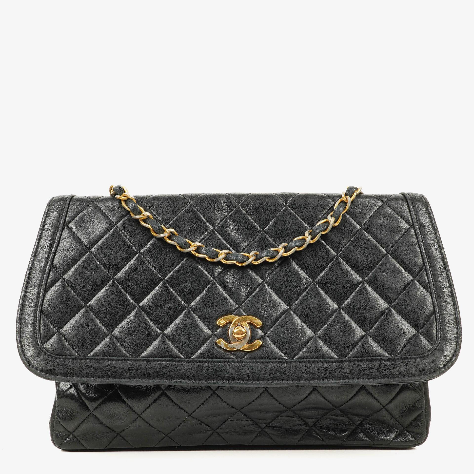 Chanel Medium Black Lambskin Quilted Single Flap Bag 24K Gold-Plated Hardware