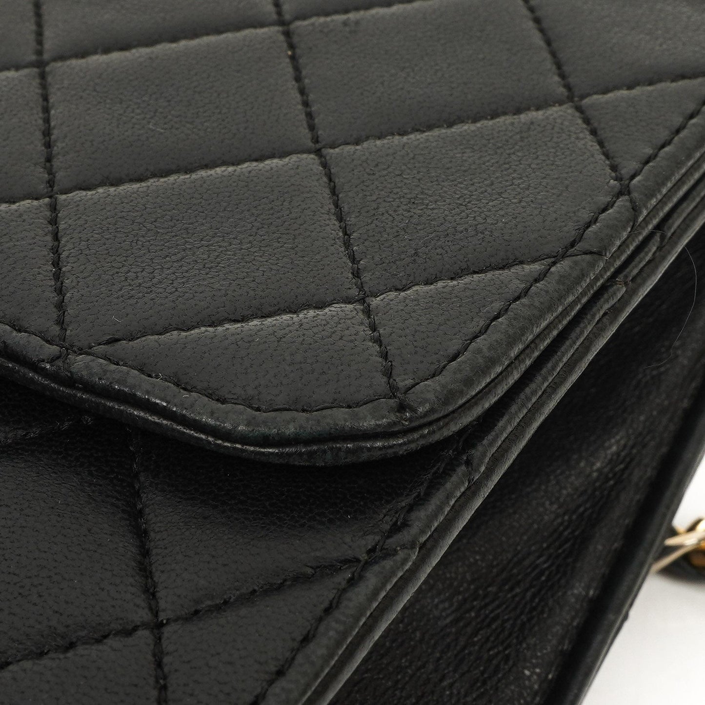 Chanel Medium Classic Black Quilted Lambskin Single Flap Bag With Gold-Tone Hardware