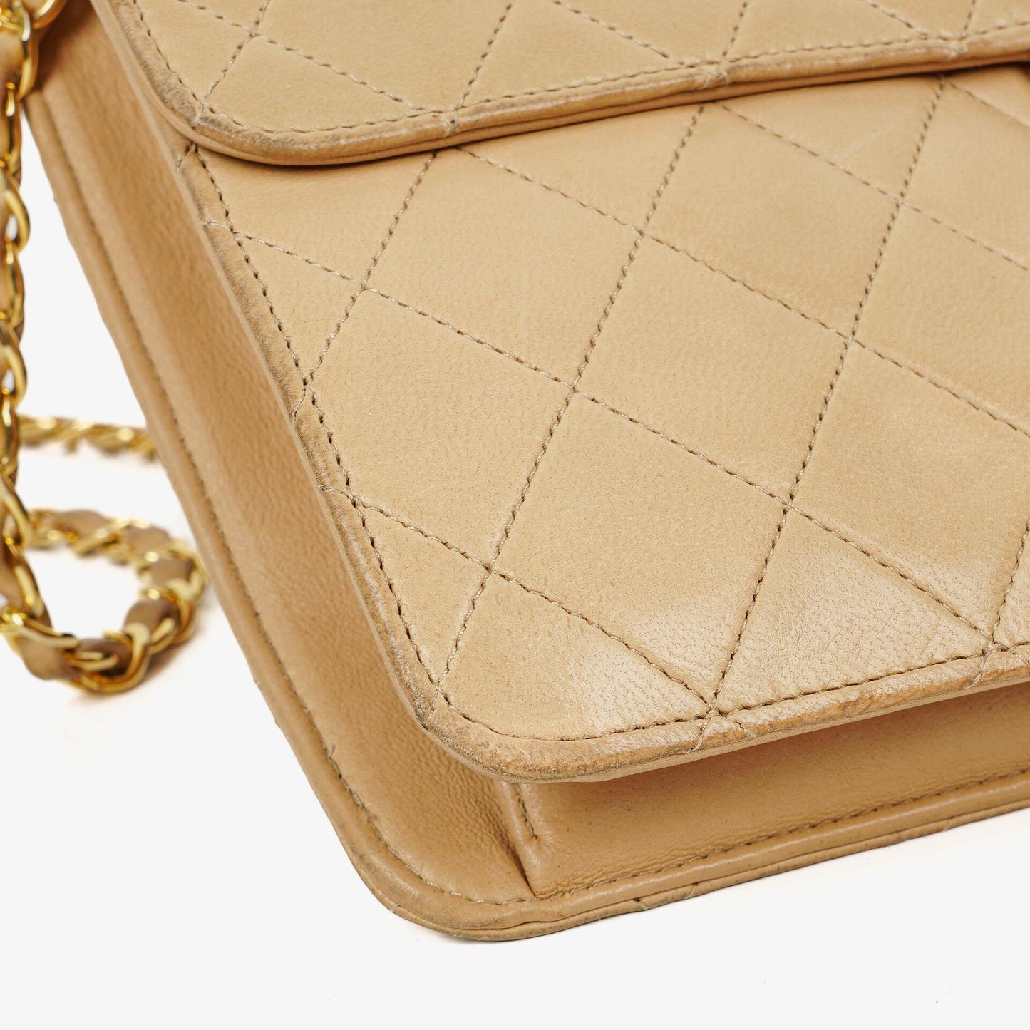 Chanel Medium Classic Single Flap Bag In Beige Quilted Lambskin With 24K Gold-Plated Hardware