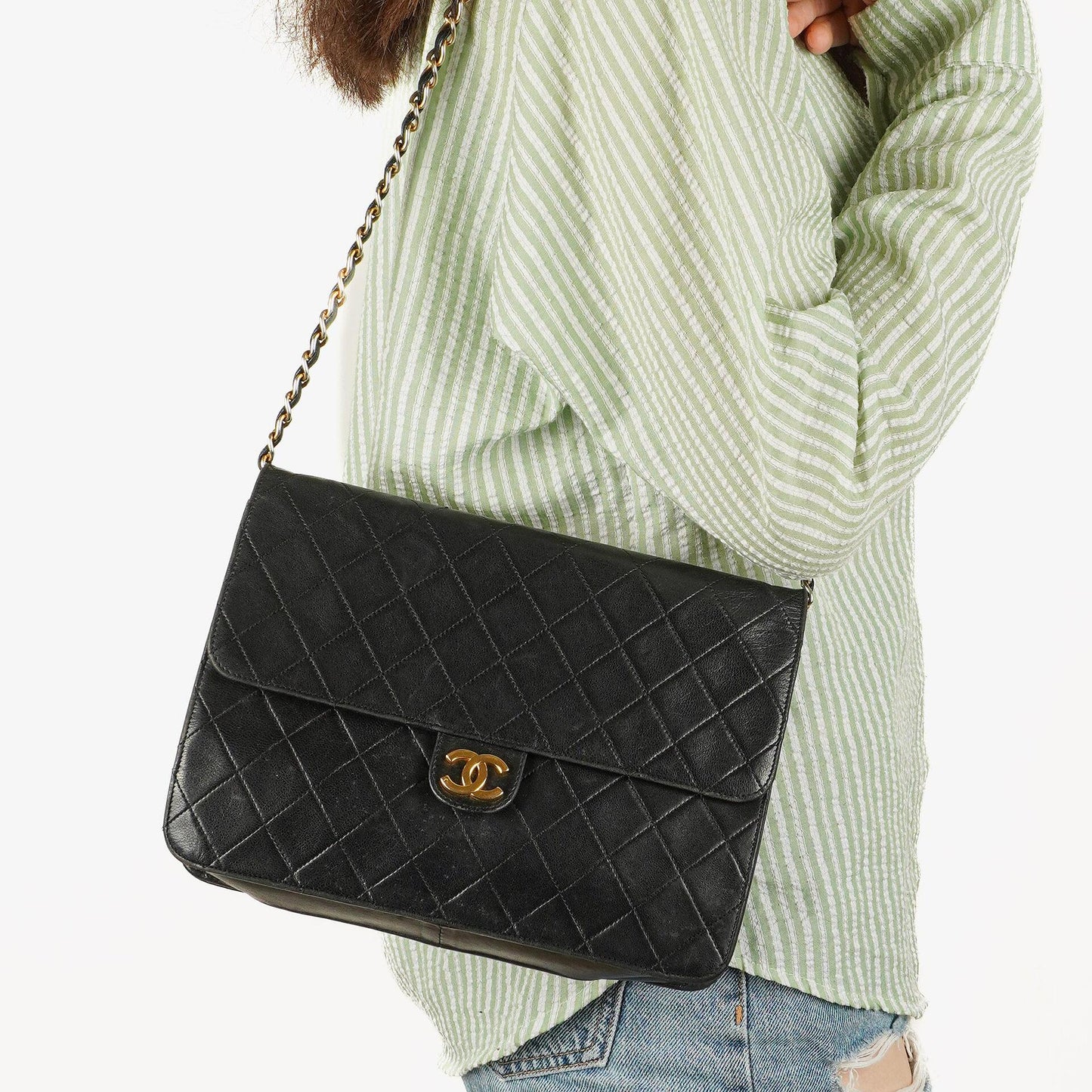 Chanel Meduim Classic Single Flap Bag Black Quilted Lambskin With 24K Gold-Plated Hardware