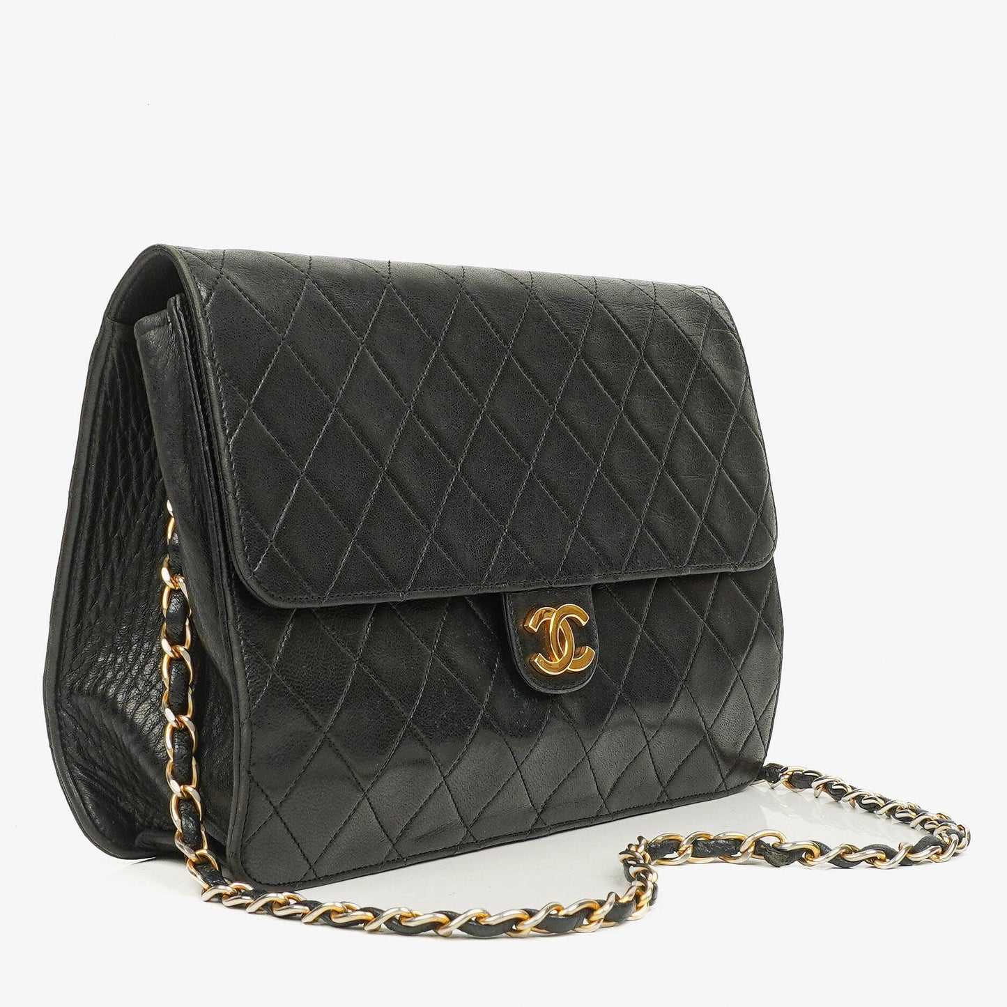 Chanel Meduim Classic Single Flap Bag Black Quilted Lambskin With 24K Gold-Plated Hardware