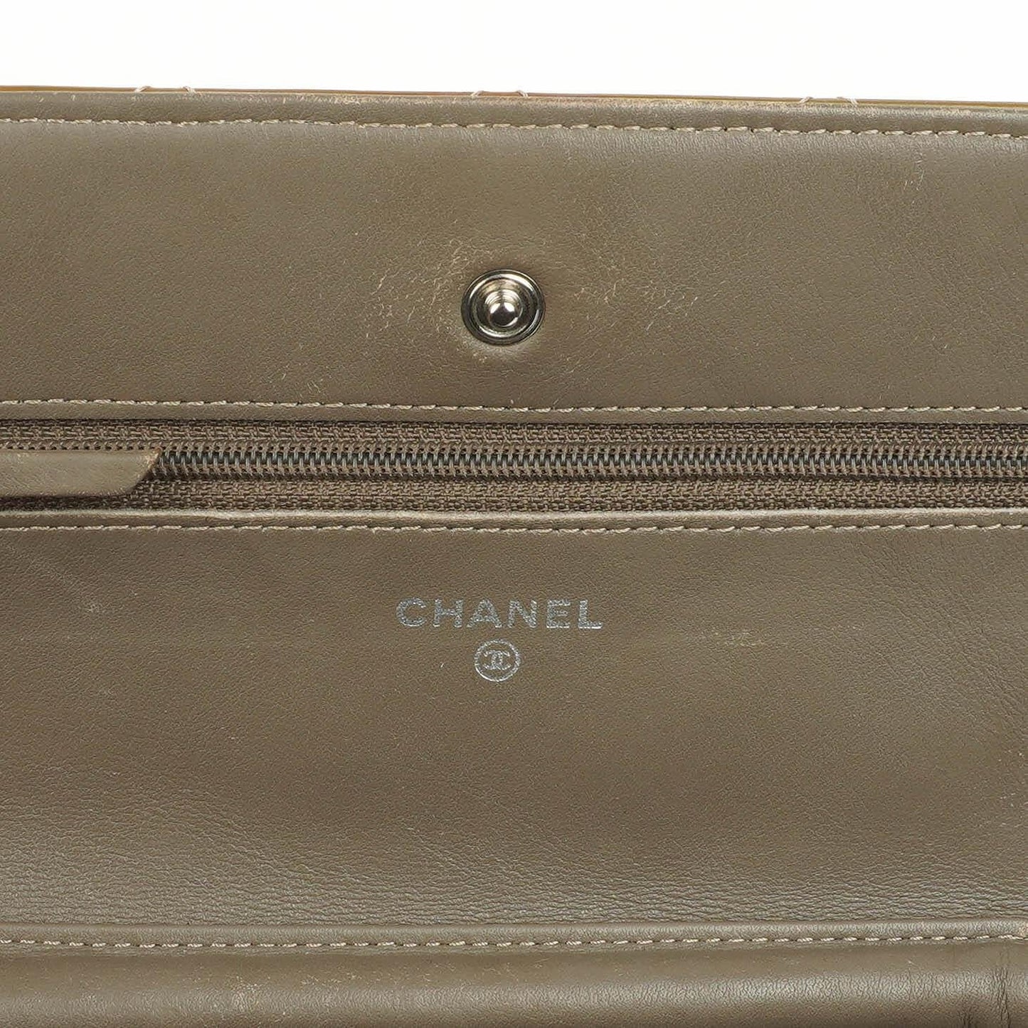 Chanel Patent Quilted Wallet On Chain WOC
