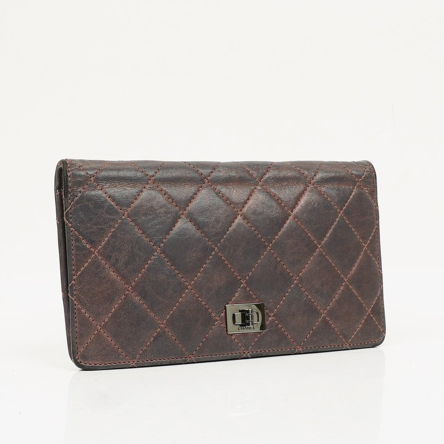 Chanel Purple Quilted Aged Calfskin Reissue 2.55 Yen Wallet