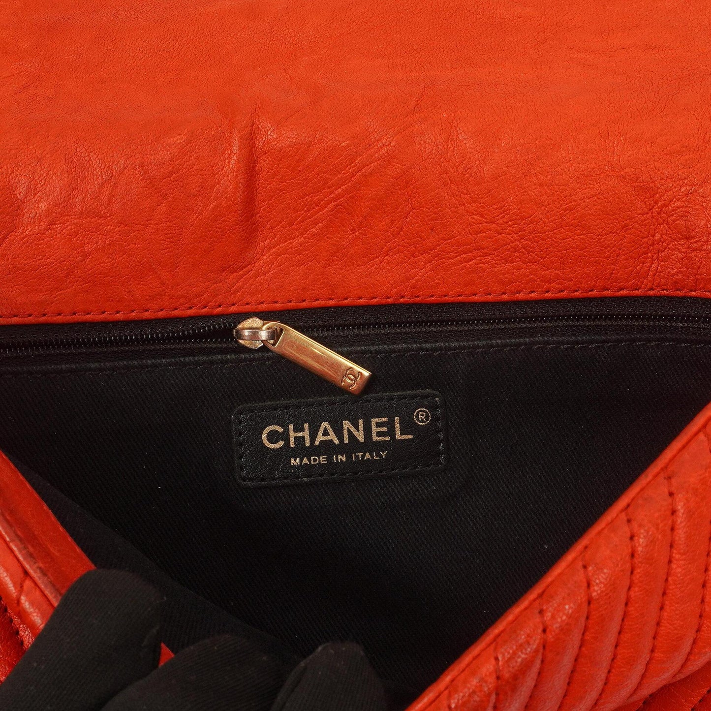 Chanel Red Chevron Quilted Distressed Calfskin Medium Classic Single Medallion Flap Gold Hardware