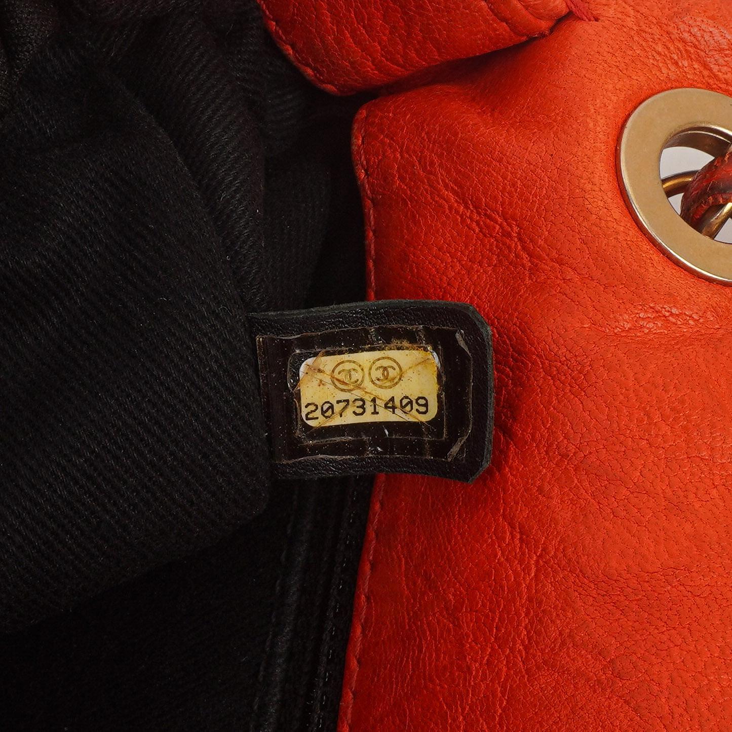 Chanel Red Chevron Quilted Distressed Calfskin Medium Classic Single Medallion Flap Gold Hardware