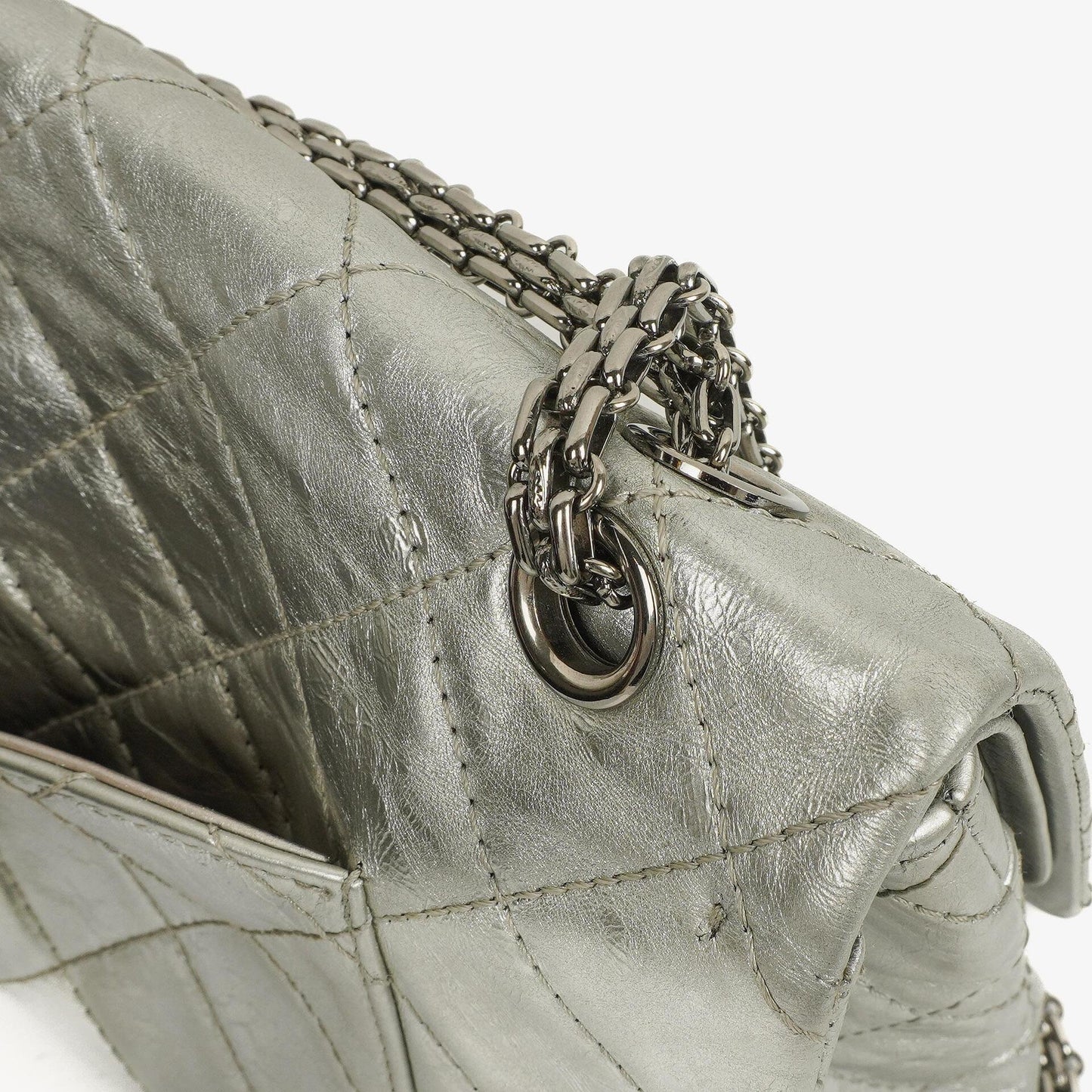 Chanel Silver Metallic Aged Quilted Calfskin 2.55 Reissue 227 Flap Bag