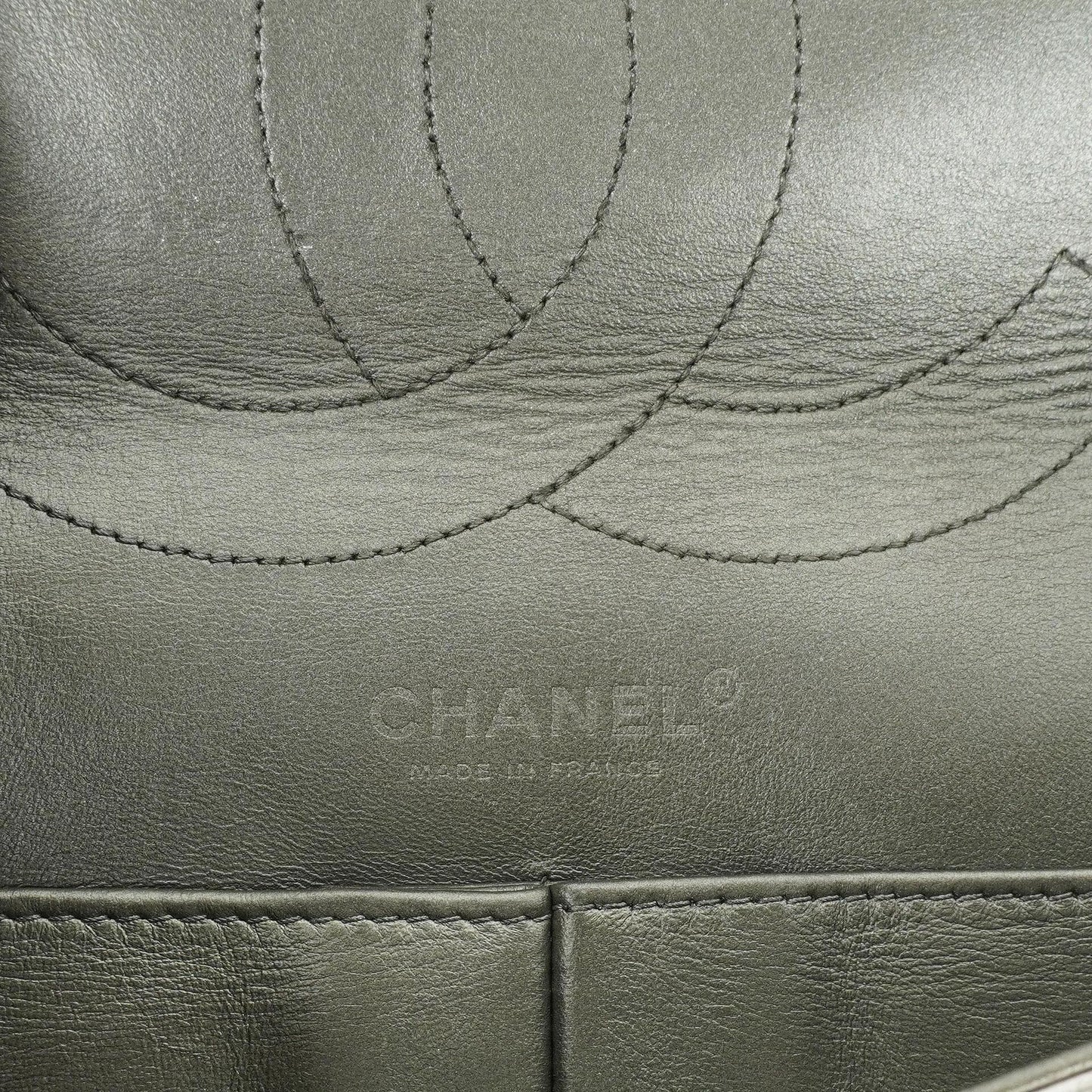 Chanel Silver Metallic Aged Quilted Calfskin 2.55 Reissue 227 Flap Bag