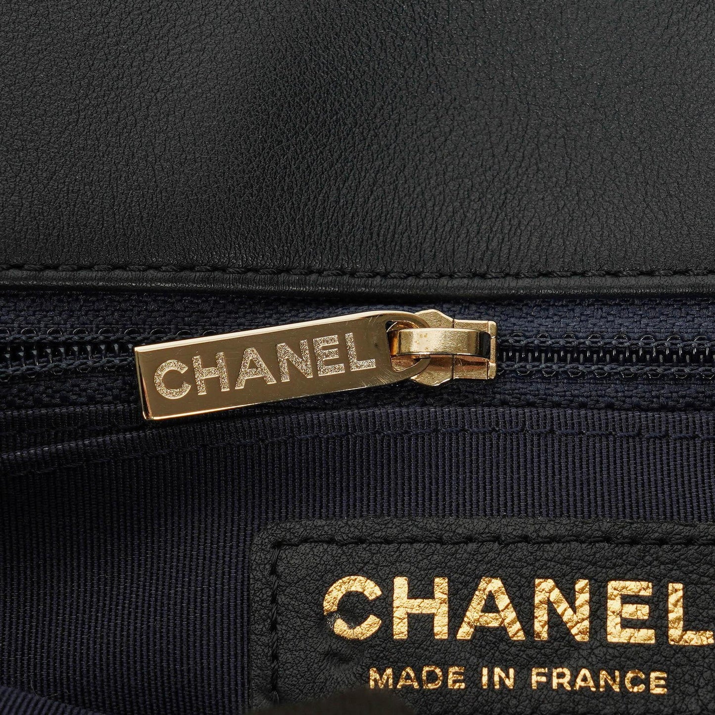 Chanel Small Navy Paris-Hamburg Cable Knit Fabric With Calfskin Flap Bag