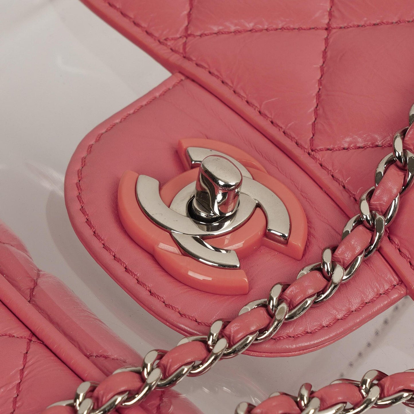 Chanel Vanity Shoulder bag In Crinkled Pink Quilted Calfskin And Clear PVC, 2017-2018