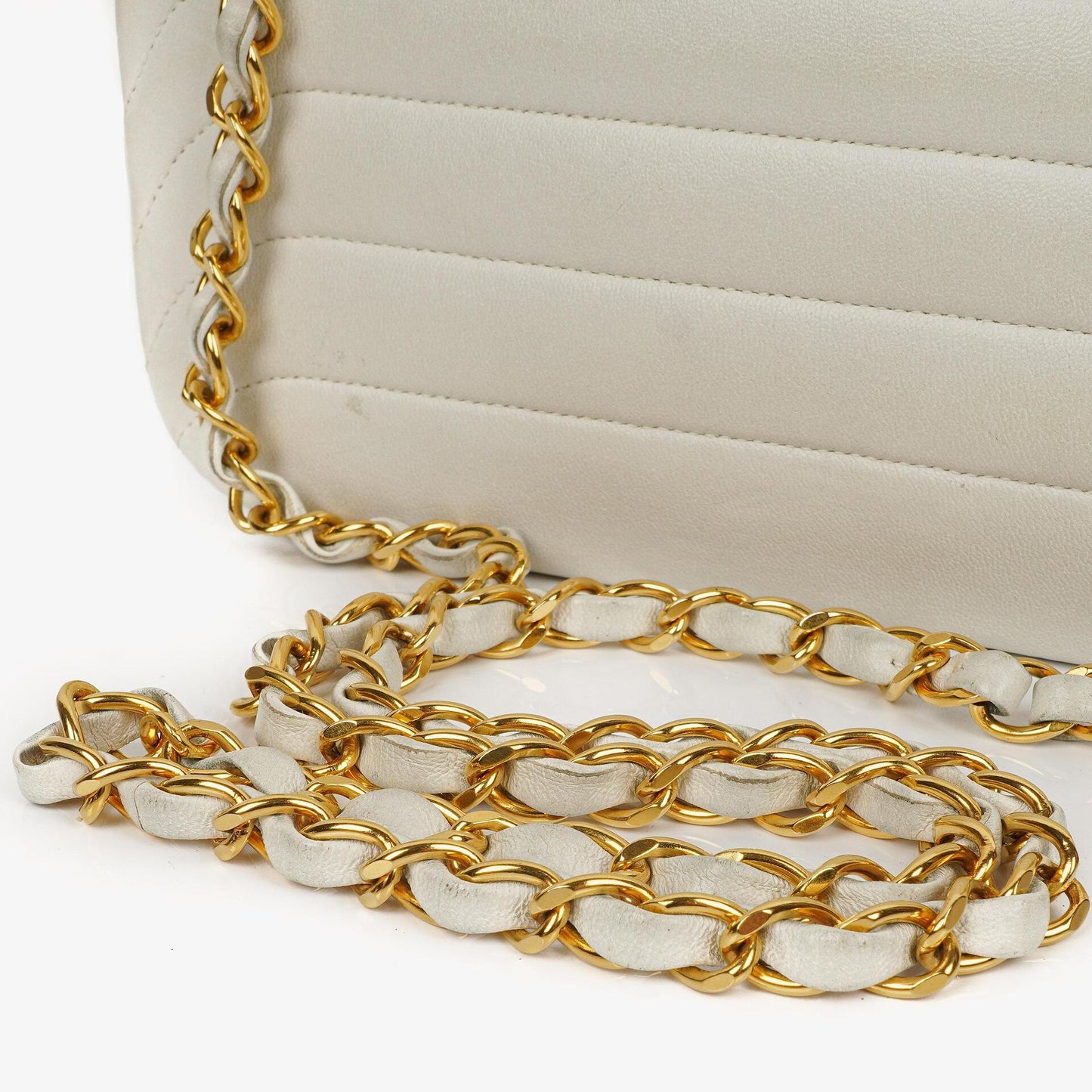 Chanel White Horizontal Quilted Small Double Flap Bag With 24K Gold-Plated Hardware