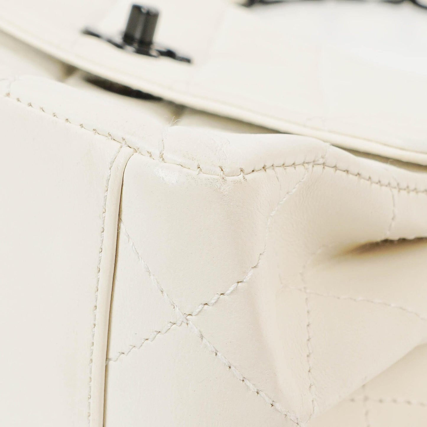 Chanel White Quilted Lambskin Plastic Hardware Shouder Bag