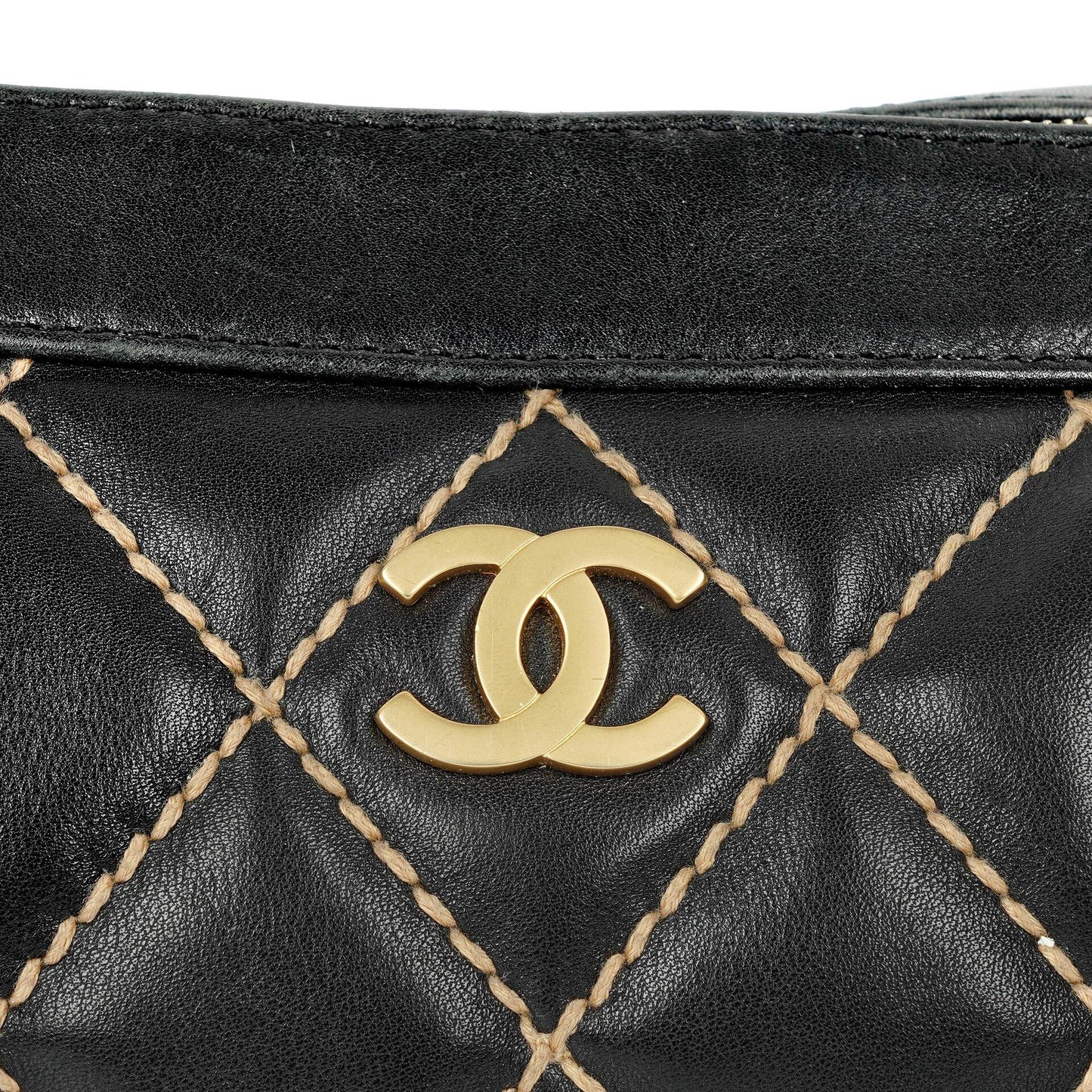 Chanel Wild Stitch Black Quilted Leather CC Shoulder Bag With Gold-Tone Hardware